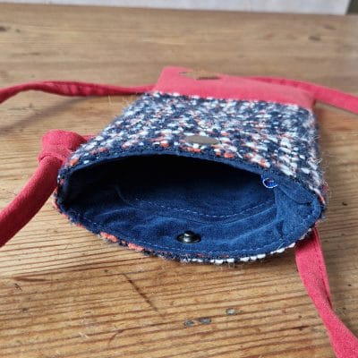 Pochette à téléphone rouge