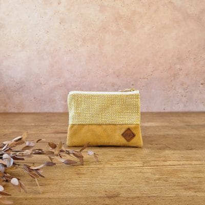 Petite pochette jaune